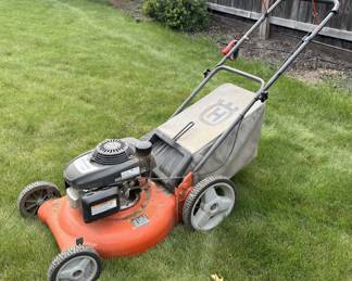 Husqvarna 7021P mower
