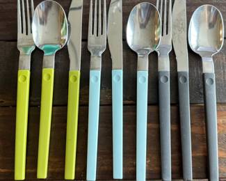 Neat vintage silverware