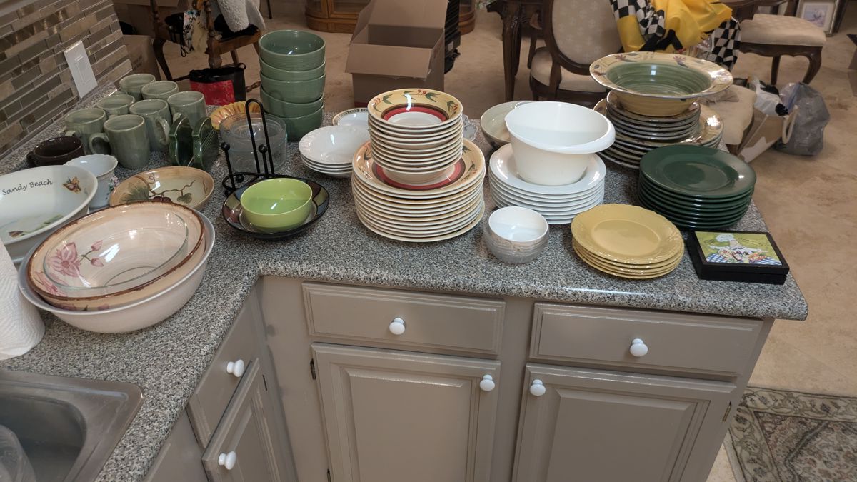 Dish sets, bowls, and coffee mugs