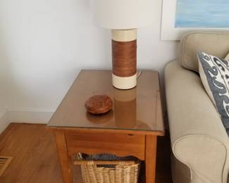 End table; table lamp