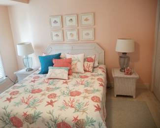 Queen bedroom suite