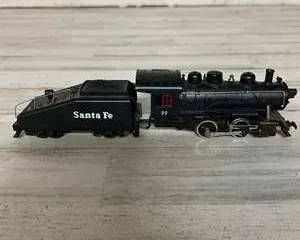 HO Scale Tyco Santa Fe Steam Locomotive #99 with Tender – Vintage Model Train