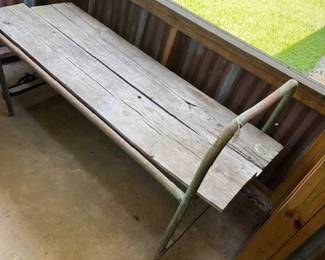Heavy metal bench