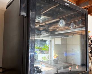 Mini fridge
