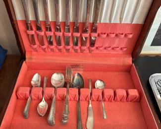 Silver plate for 8