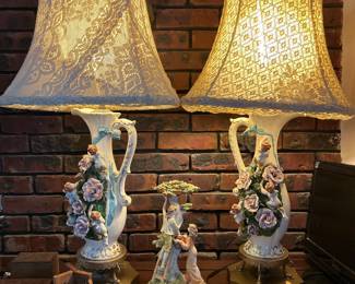 Floral lamps and demitasse cups and saucers 