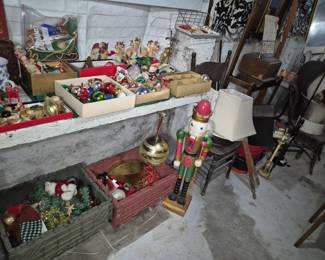 Vintage Christmas items 