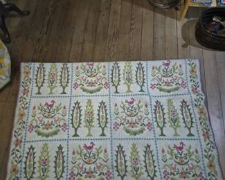 Eaahnikon hand made carpet