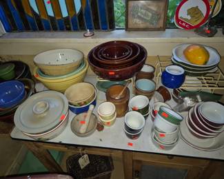 Vintage and antique ceramics