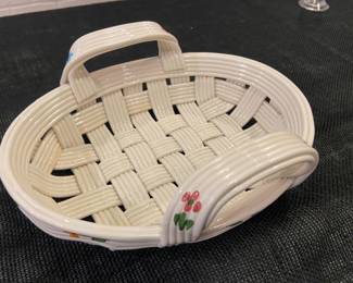 Woven ceramic Basket