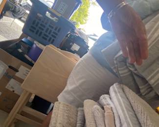 Tons of linens and Clothes, not pictured