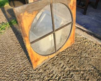 Window Round