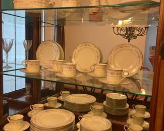 Beautiful Noritake Bone China “Shenandoah”.