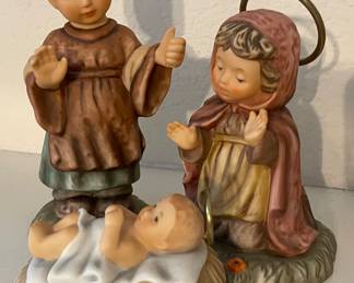 Hummel Nativity