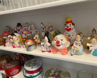 Send in the clowns!