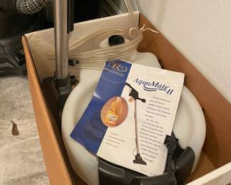 AquaMate ll carpet cleaner