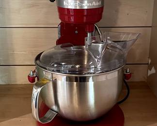 KitchenAid -Red - 5.5 Quart Bowl-lift stand mixer