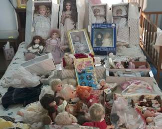 LARGE DOLL COLLECTION