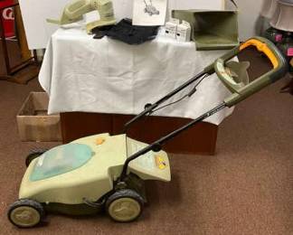 Neuton Electric Power Mower