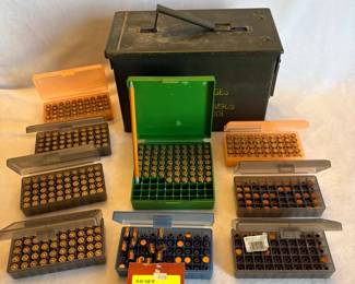 Primed 40 SW Brass with 40 SW Bullets and SW Unprimed Brass With Cartridge Holders