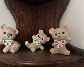 teddy bear figurines