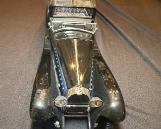 Franklin Mint 1930 Bugatti Royale Coupe Napoleon diecast model car