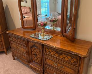 Spacious vintage dresser with mirror 