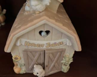 Precious Moments figurine set (Harvest Jubilee)