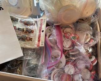 Button making equipment 