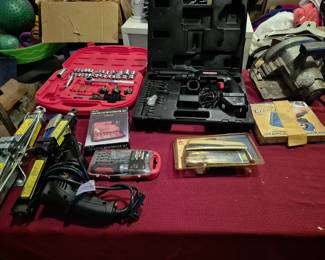 Power tools, automotive, hand tools not seen