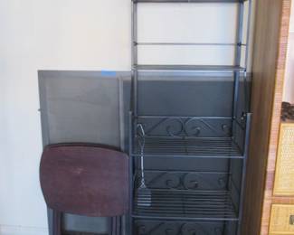 Baker's Rack, TV Tables