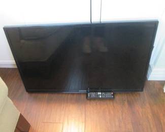 33" Samsung TV 