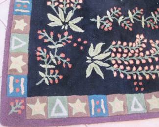 Rug Pattern & Color Details