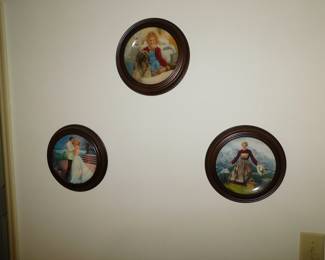 DECORATOR PLATES