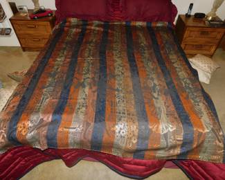 ANTIQUE VICTORIAN SILK EMBROIDERED BED COVER