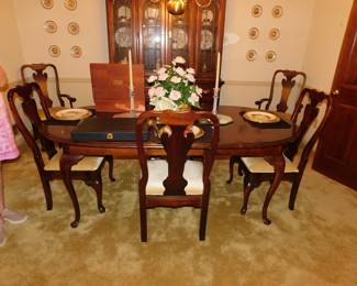 MAHOGANY BANQUET SIZE DINING TABLE – 6 CHAIRS - 3 LEAVES & CUSTOM PADS BY WILLIAMS FURNITURE CO.