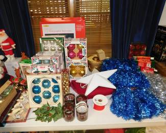 HOLIDAY ITEMS