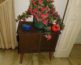 VINTAGE RECORD CABINET