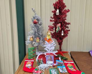 Christmas In July 5 Mini Christmas Trees Red White Christmas Trees Ornaments Etc