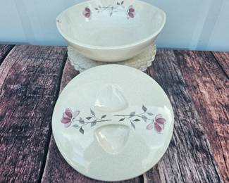 1950s Gladding McBean Company Franciscan Duet Rose Covered Casserole Dish