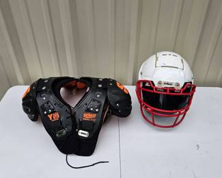 Schutt Football Gear H Helmet Y Flex 500 Shoulder Pads