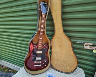 01 StradOLin Electric Guitar