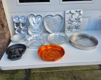 Vintage Wilton Aluminum Bakeware Wilton Skull Pan