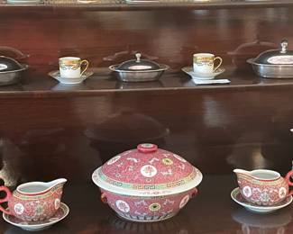 70+ Pieces Chinese Dinnerware