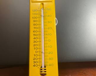 40+ Mid-Century Advertising Signs