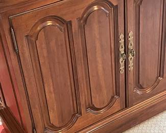 Flip Top Buffet/Server