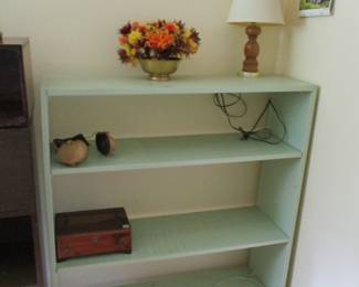 bookcase 