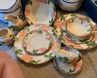 Fransican "Dessert Rose"