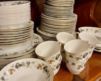 Royal Daulton "Larchmont"