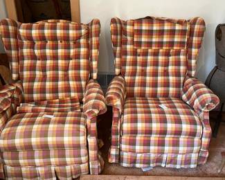 2 rocking recliners